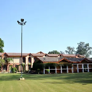 Ashok Country Station touristique