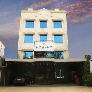 Hotel Emblem Sector 14