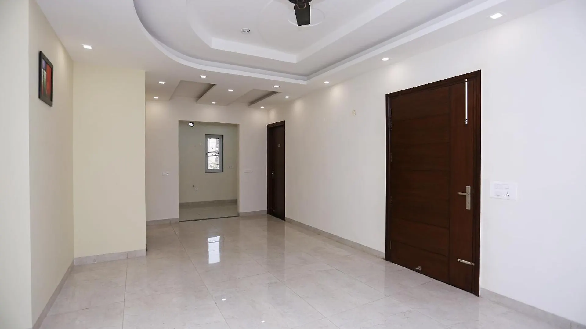 Hotel O Galaxy Inn Gurgaon